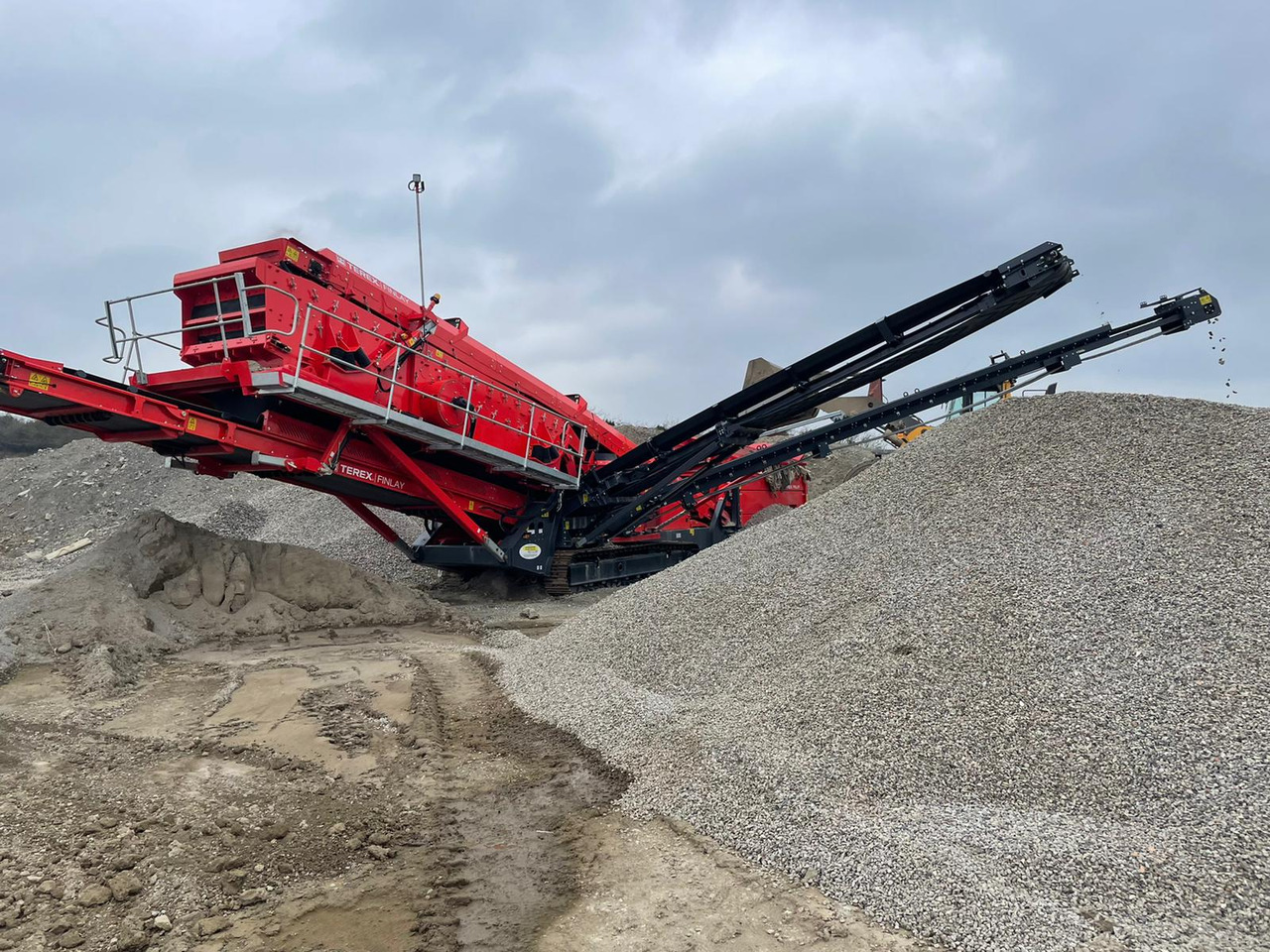 Terex Finlay 696 - Screener: picture 2 Terex Finlay 696 - Screener: picture 2