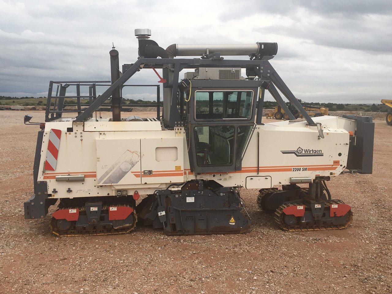 Wirtgen 2200 SM - Cold planer: picture 2 Wirtgen 2200 SM - Cold planer: picture 2