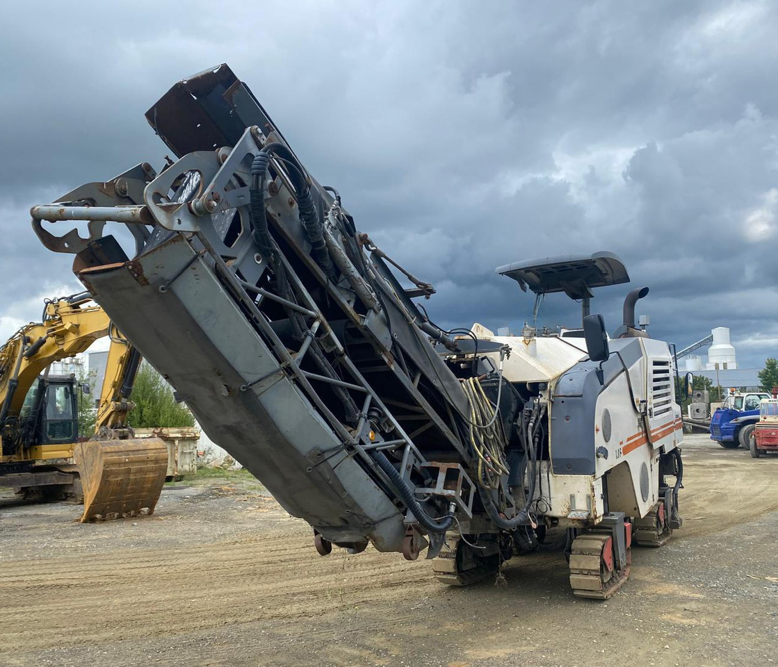 Wirtgen W 100 F - Cold planer: picture 4 Wirtgen W 100 F - Cold planer: picture 4