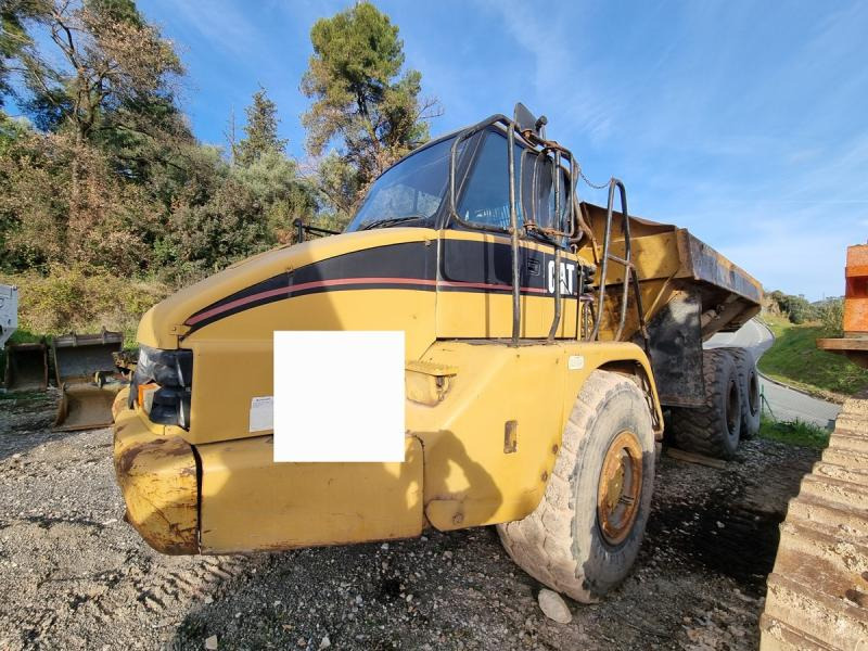 Caterpillar 730 - Articulated dumper: picture 1 Caterpillar 730 - Articulated dumper: picture 1