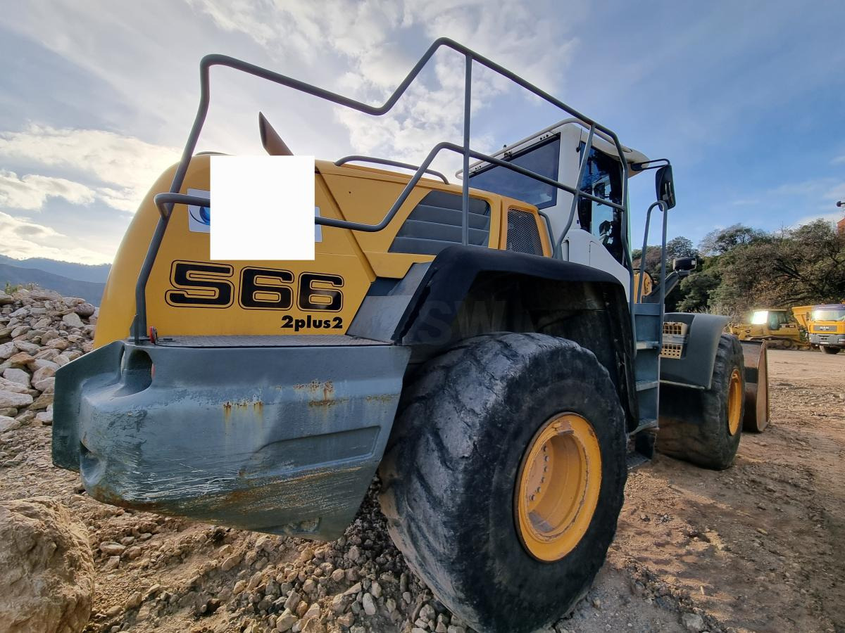 Liebherr L566 - Wheel loader: picture 2 Liebherr L566 - Wheel loader: picture 2