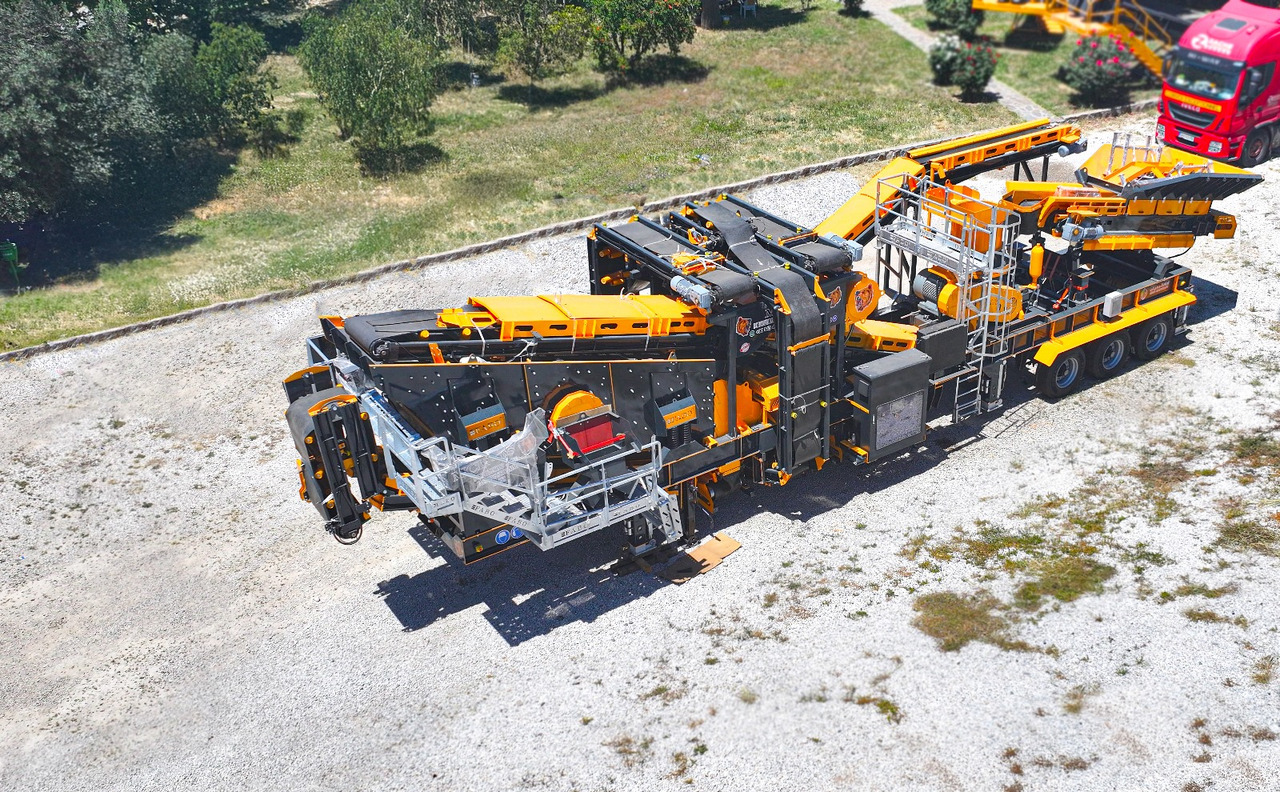 FABO Mobile crusher - Mobile crusher: picture 3 FABO Mobile crusher - Mobile crusher: picture 3