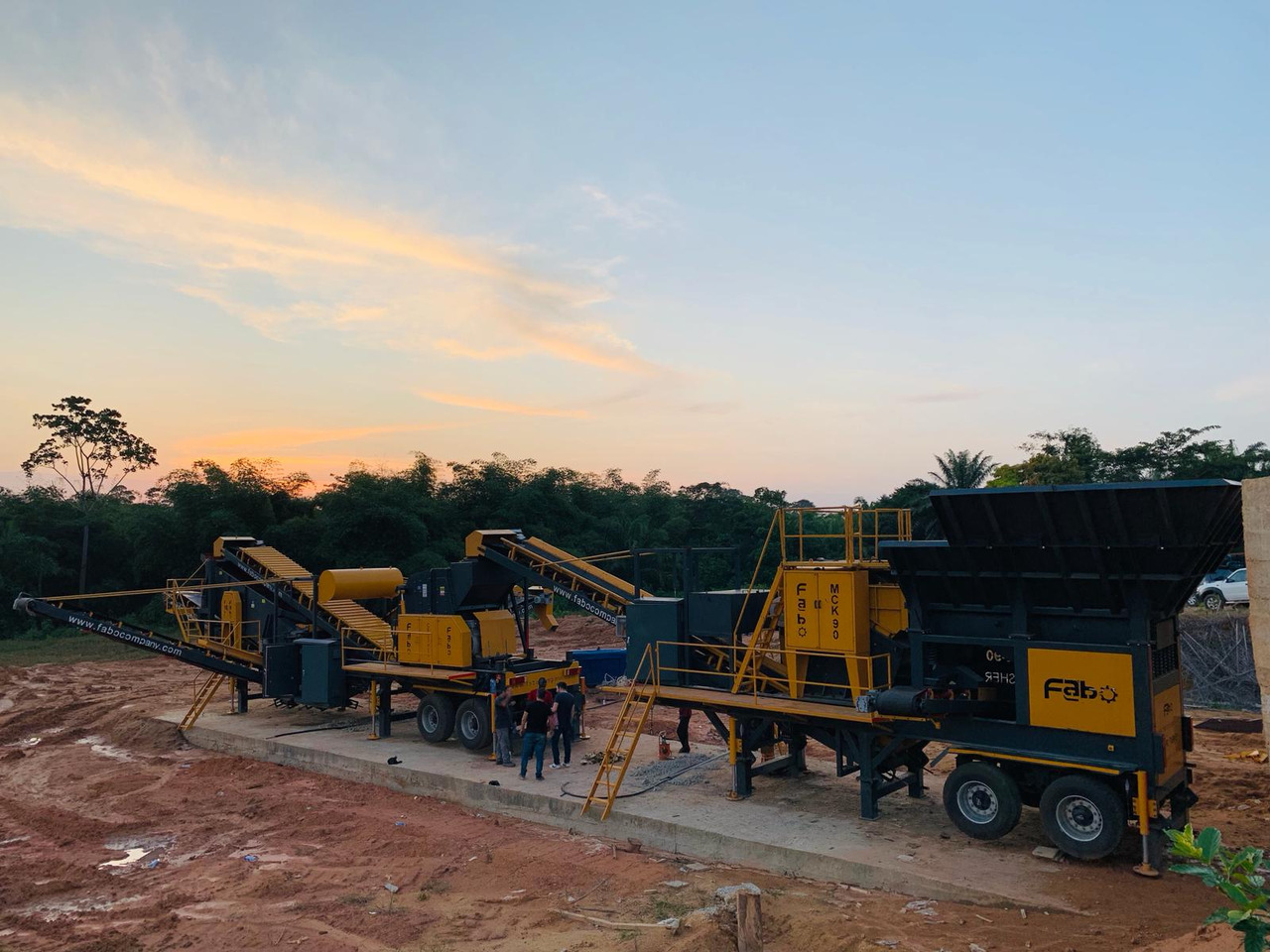 FABO Mobile jaw crusher - Jaw crusher: picture 4 FABO Mobile jaw crusher - Jaw crusher: picture 4