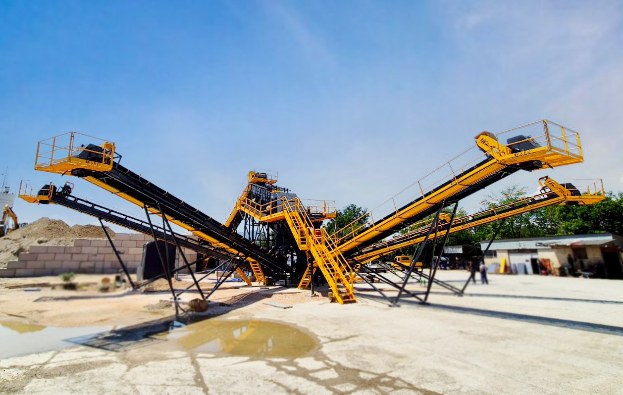FABO vibrating screen - Screener: picture 1 FABO vibrating screen - Screener: picture 1