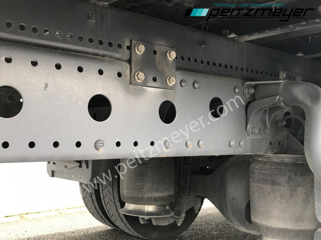 Curtain side truck MERCEDES-BENZ Atego 818 L Pritsche+LBW, Klima, 2 x AHK: picture 28