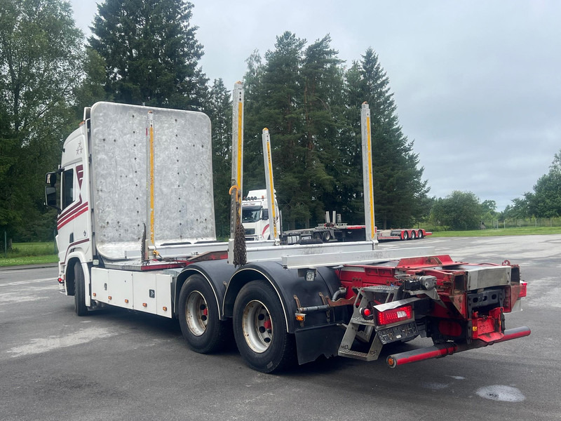 Scania R730 B6X4NB - Timber truck, Crane truck: picture 4 Scania R730 B6X4NB - Timber truck, Crane truck: picture 4