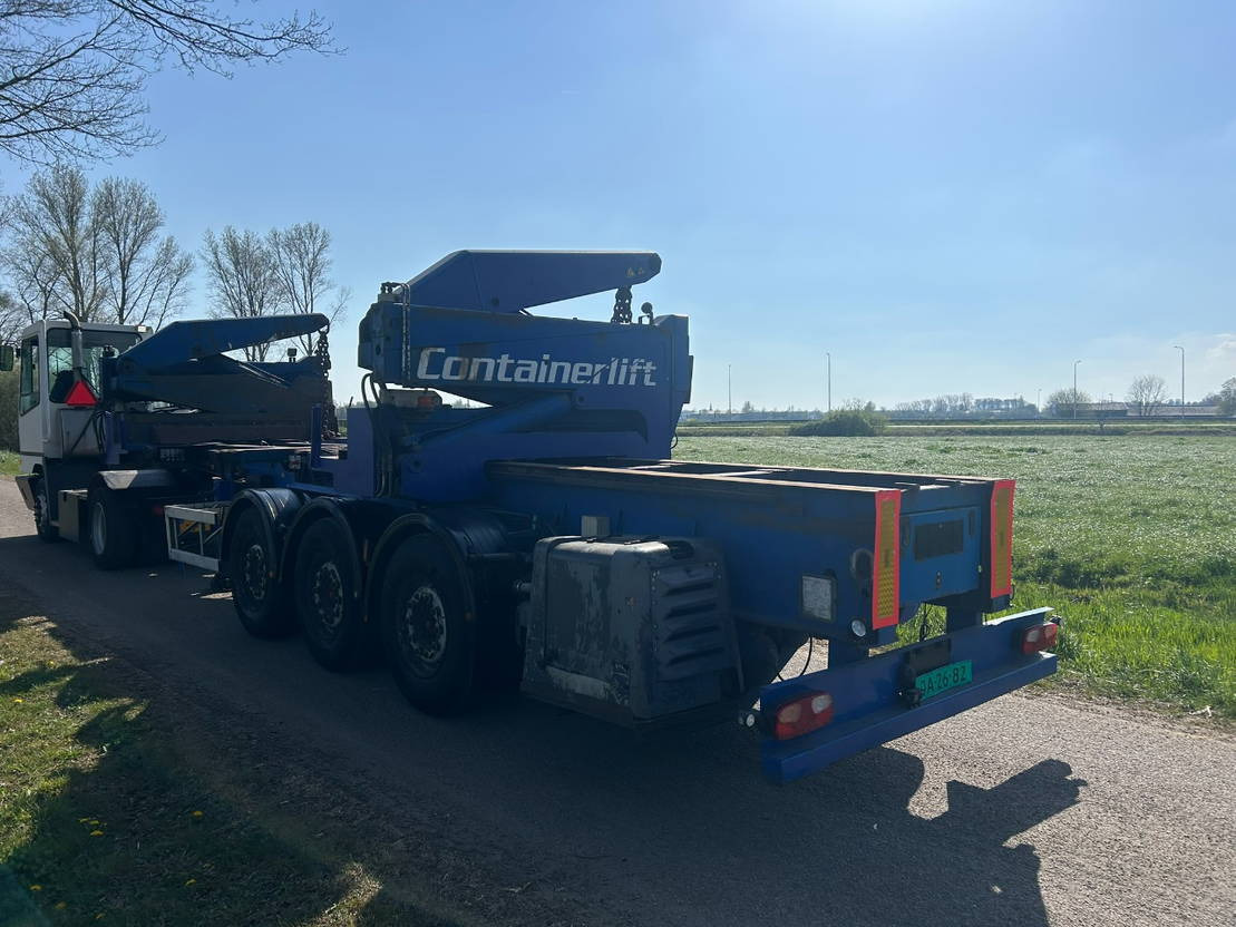 Diversen Steelbro MK6 Side loader / 20 - 40 ft / own diesel power pack / saf dis - Container transporter/ Swap body semi-trailer: picture 4 Diversen Steelbro MK6 Side loader / 20 - 40 ft / own diesel power pack / saf dis - Container transporter/ Swap body semi-trailer: picture 4