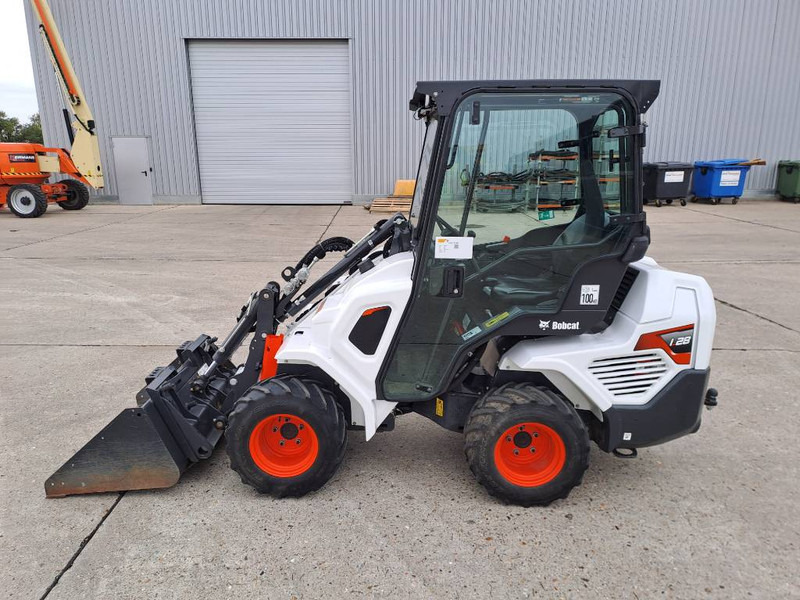 Bobcat L28 - Telescopic wheel loader: picture 1 Bobcat L28 - Telescopic wheel loader: picture 1