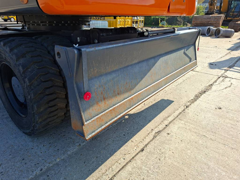 Wheel excavator Doosan DX160W-7: picture 14