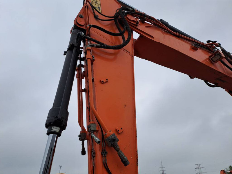 Crawler excavator Doosan DX235LCR-5 (+ 3 Buckets): picture 8
