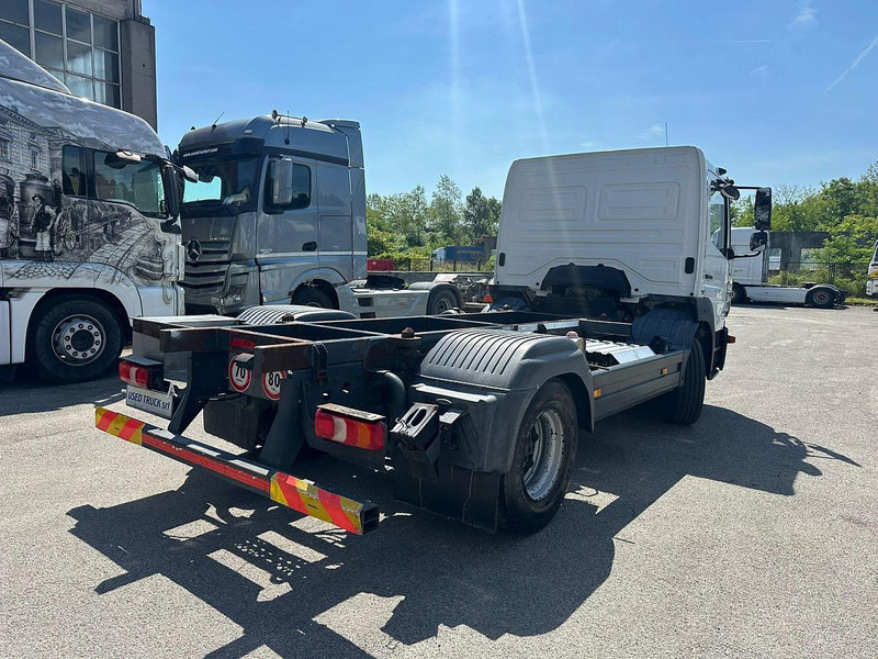 Mercedes-Benz Atego 13.23 - Cab chassis truck: picture 4 Mercedes-Benz Atego 13.23 - Cab chassis truck: picture 4
