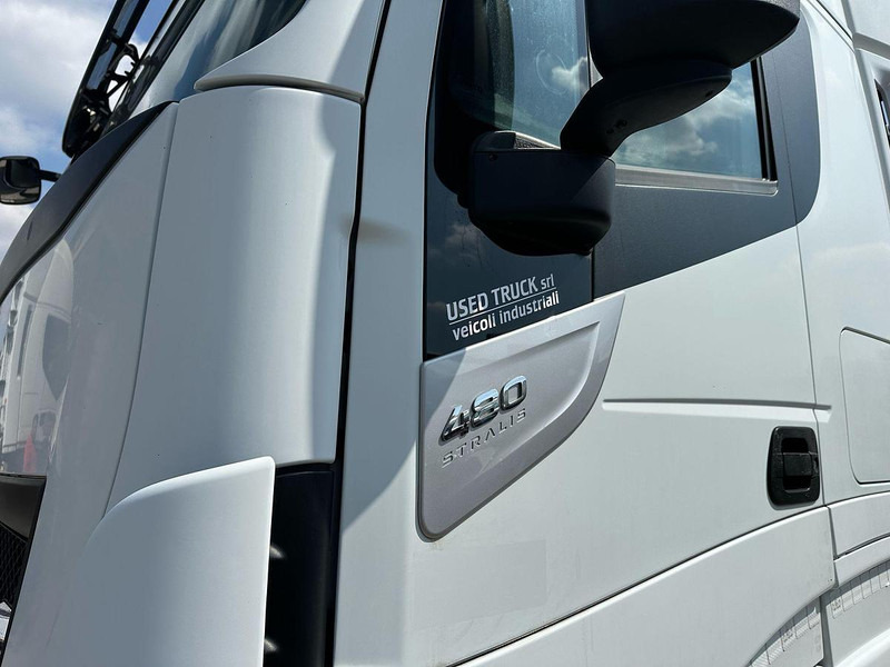 Iveco AS440E48 - Tractor unit: picture 4 Iveco AS440E48 - Tractor unit: picture 4