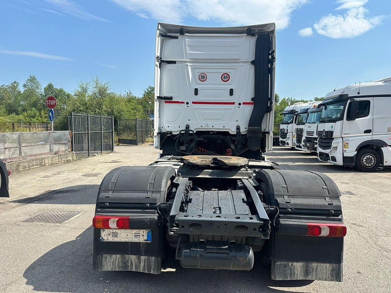 Mercedes-Benz Actros 1845 - Tractor unit: picture 5 Mercedes-Benz Actros 1845 - Tractor unit: picture 5