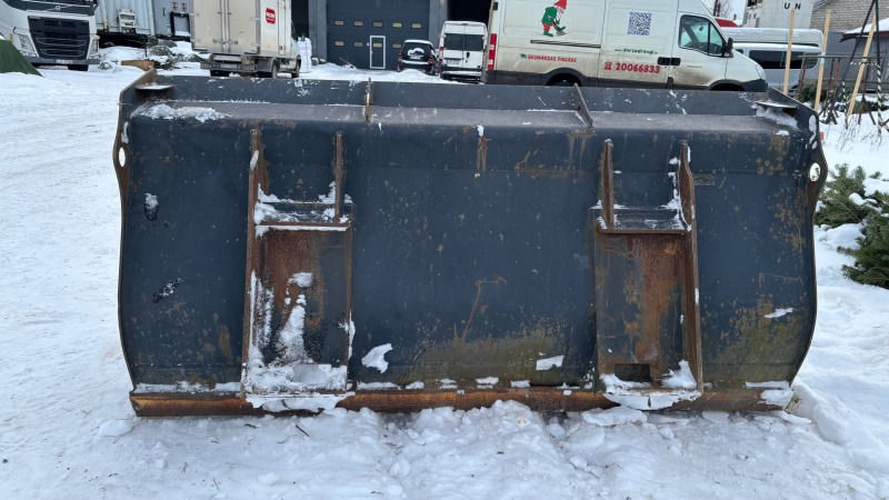 CATERPILLAR Skid steer. Bobcat. - Loader bucket for Skid steer loader: picture 5 CATERPILLAR Skid steer. Bobcat. - Loader bucket for Skid steer loader: picture 5