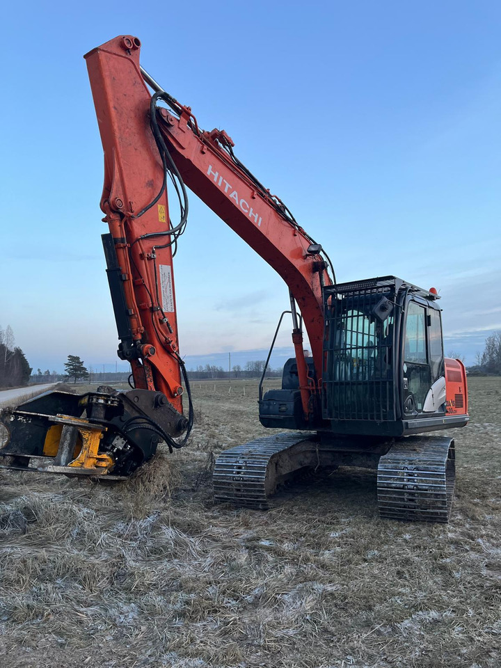 Hitachi ZX130, with TMK300 - Crawler excavator: picture 1 Hitachi ZX130, with TMK300 - Crawler excavator: picture 1