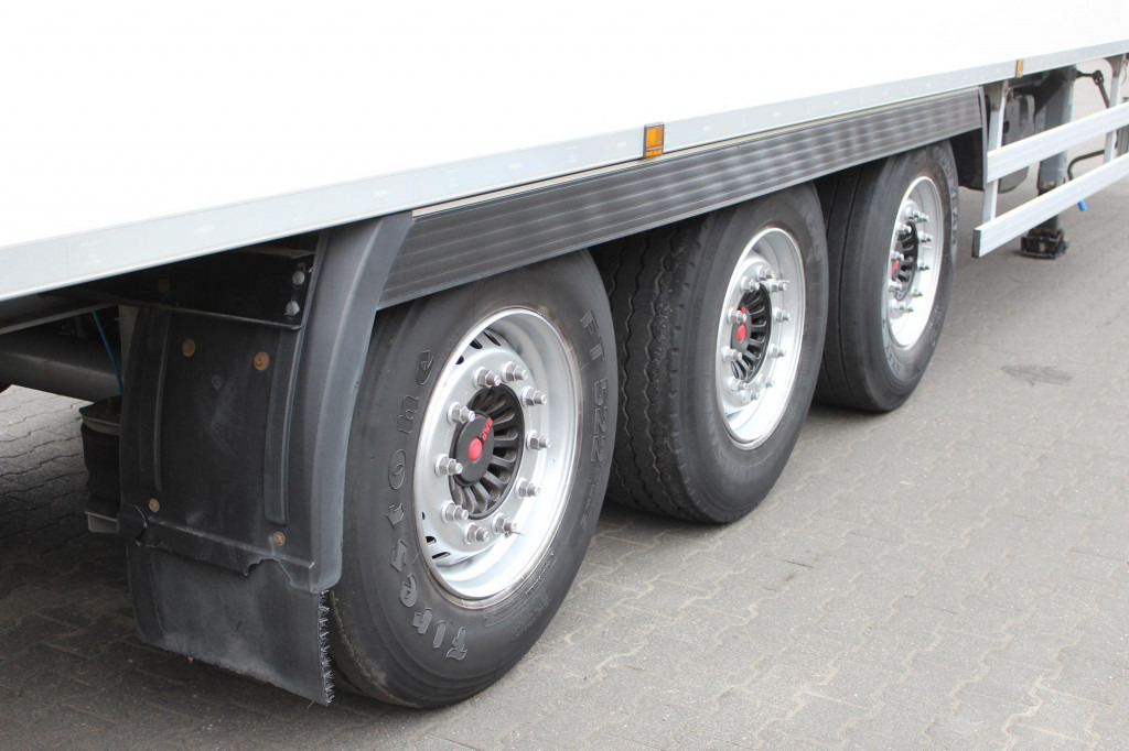 Chereau CV 1550 Strom 2,60h TW Liftachse SAF FRC - Refrigerator semi-trailer: picture 4 Chereau CV 1550 Strom 2,60h TW Liftachse SAF FRC - Refrigerator semi-trailer: picture 4