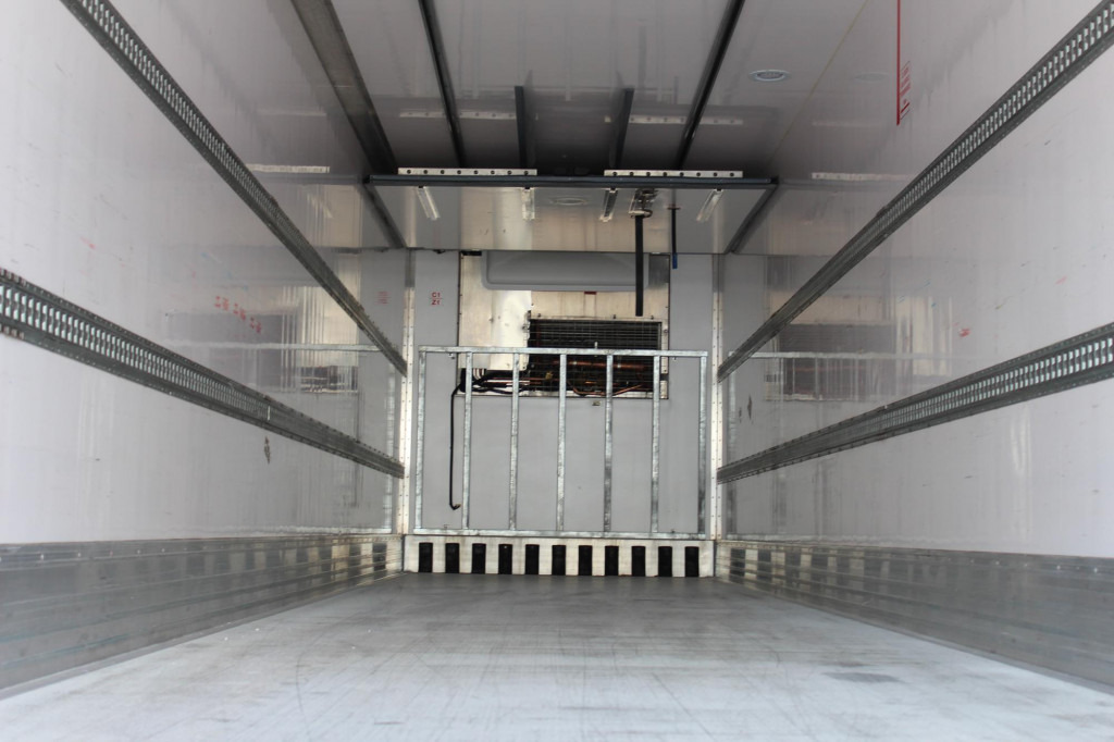 Lamberet TK SLXi Spectrum Bi-Multi-Temp. TW LBW FRC27 - Refrigerator semi-trailer: picture 2 Lamberet TK SLXi Spectrum Bi-Multi-Temp. TW LBW FRC27 - Refrigerator semi-trailer: picture 2