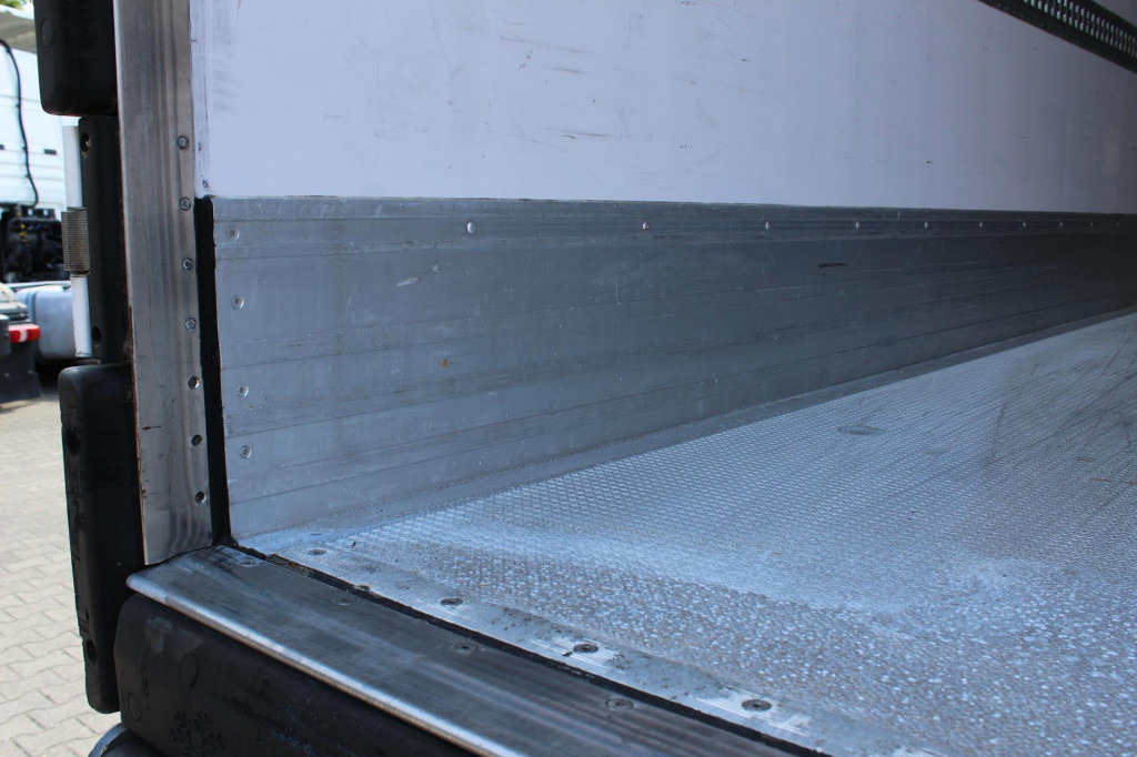 Lamberet TK SLXi Spectrum Bi-Multi-Temp. TW LBW FRC27 - Refrigerator semi-trailer: picture 3 Lamberet TK SLXi Spectrum Bi-Multi-Temp. TW LBW FRC27 - Refrigerator semi-trailer: picture 3