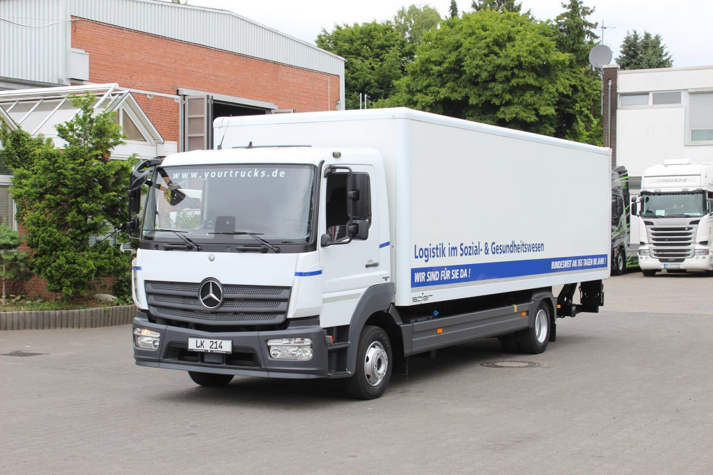 Mercedes-Benz Atego 1221 E6 Koffer Flach! Schalter LBW ACC - Box truck: picture 1 Mercedes-Benz Atego 1221 E6 Koffer Flach! Schalter LBW ACC - Box truck: picture 1