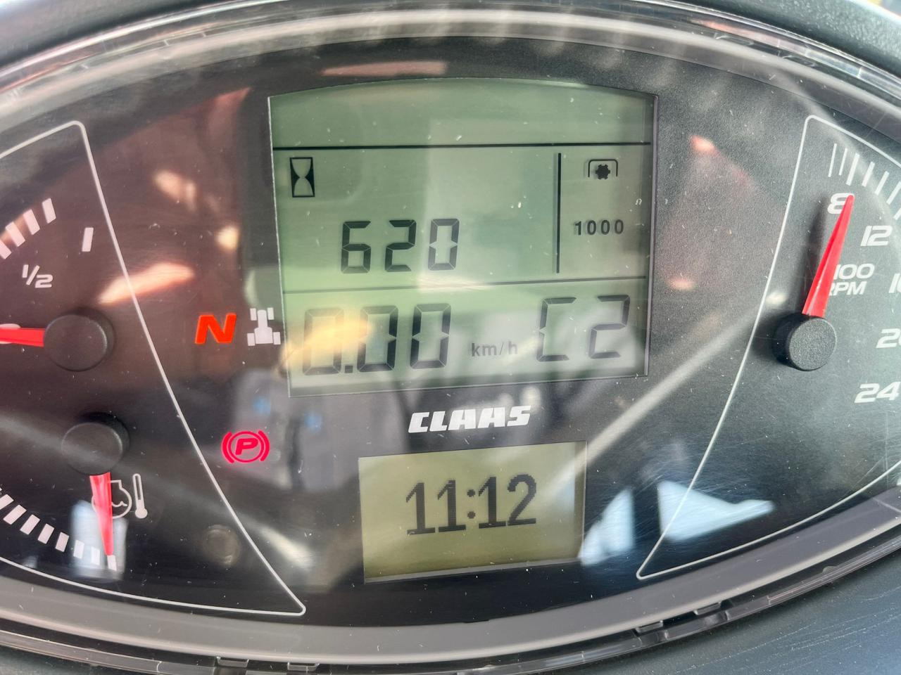 Farm tractor CLAAS Arion 420 CIS mit FZW und FKH, front PTO, erst 620h: picture 19