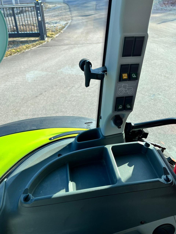 Farm tractor CLAAS Arion 420 CIS mit FZW und FKH, front PTO, erst 620h: picture 23