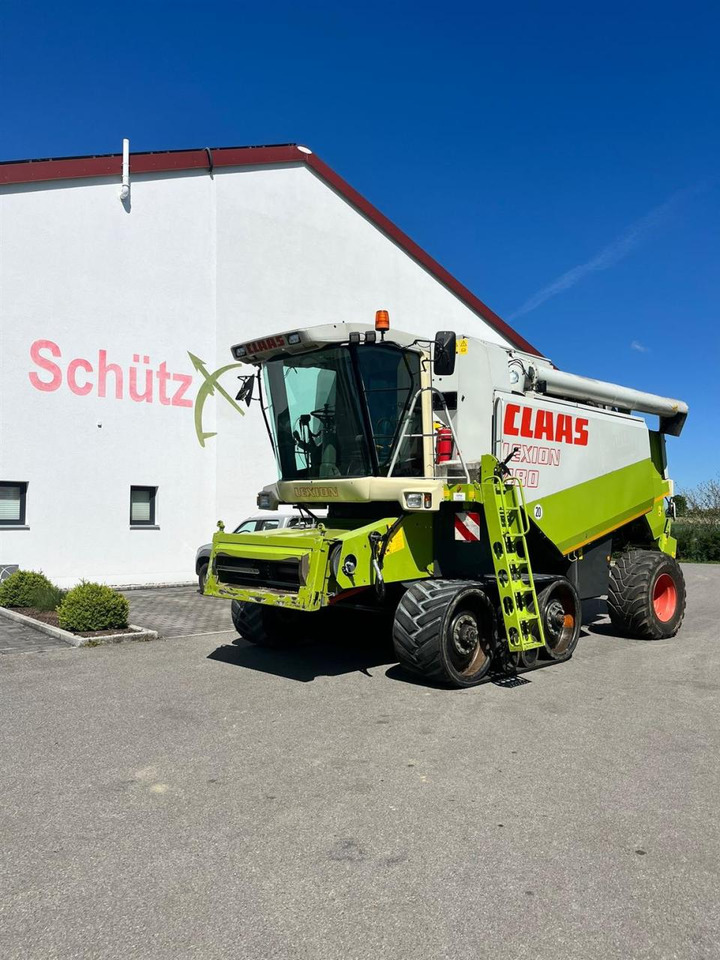 CLAAS Lexion 480 TT - Combine harvester: picture 1 CLAAS Lexion 480 TT - Combine harvester: picture 1
