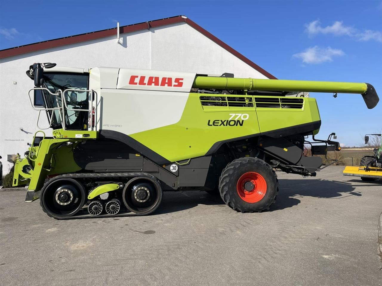 CLAAS Lexion 770TT Modell C76, CEMOS AUTOMATIC, V1230 - Combine harvester: picture 2 CLAAS Lexion 770TT Modell C76, CEMOS AUTOMATIC, V1230 - Combine harvester: picture 2