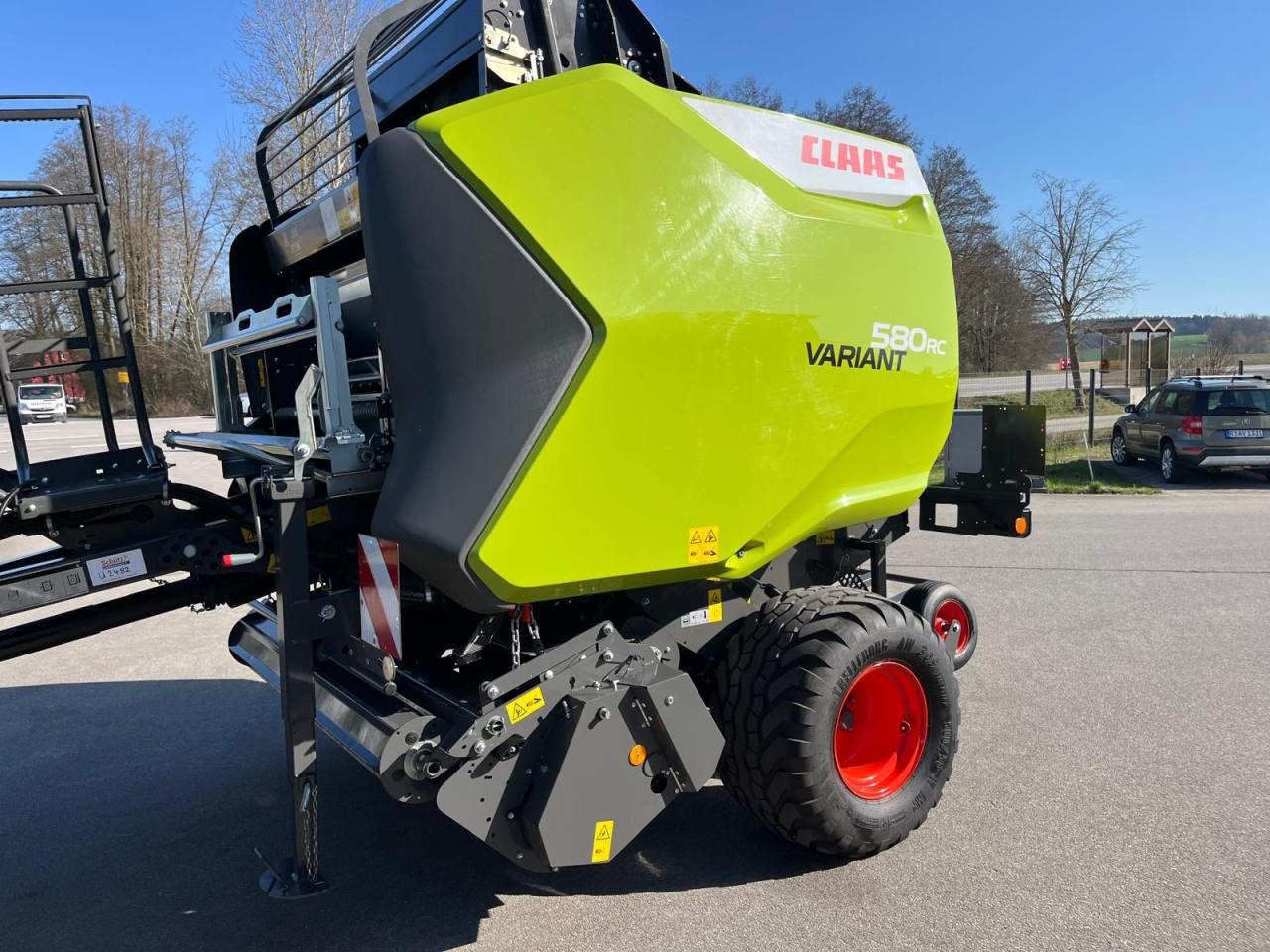 CLAAS Variant 580 RC, neuwertige Rundballenpresse - Round baler: picture 2 CLAAS Variant 580 RC, neuwertige Rundballenpresse - Round baler: picture 2