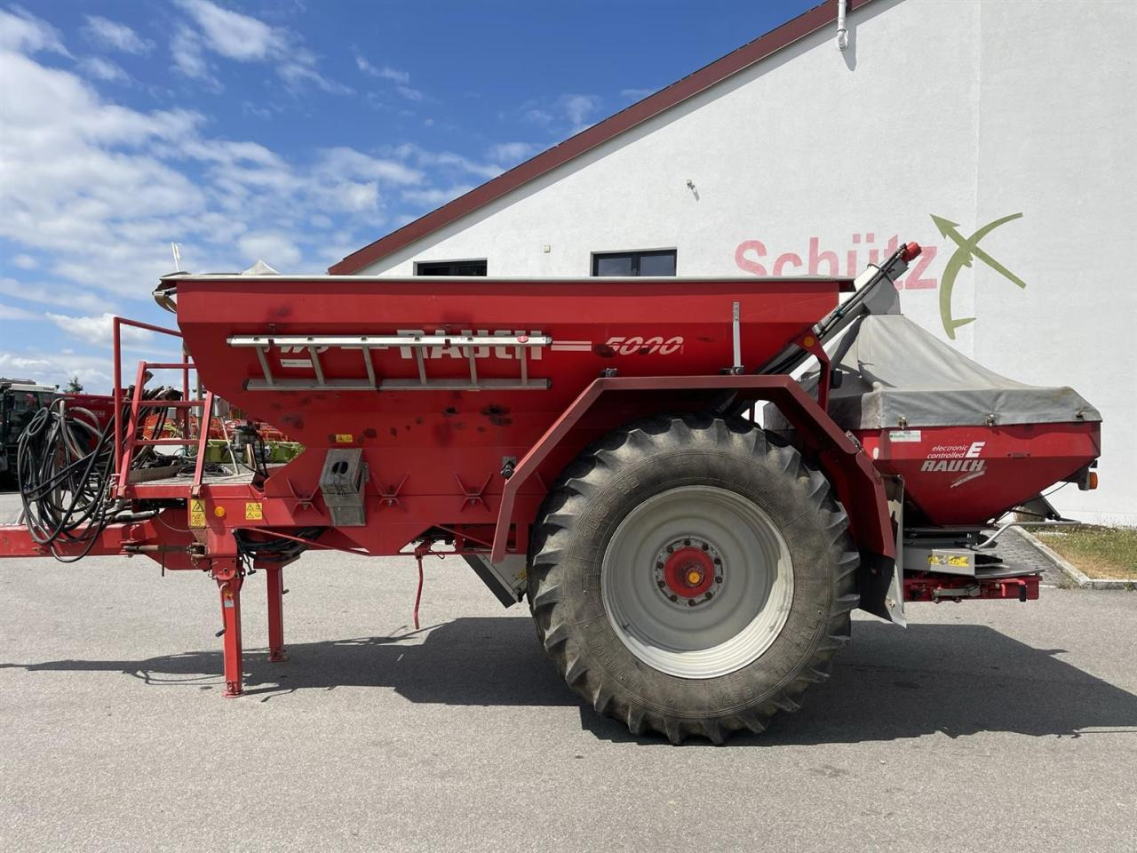 Rauch TWS 5000 Düngerwagen mit Deichsel-Lenkung mit Düngestreuer Axera H-EMC - Fertilizer spreader: picture 3 Rauch TWS 5000 Düngerwagen mit Deichsel-Lenkung mit Düngestreuer Axera H-EMC - Fertilizer spreader: picture 3