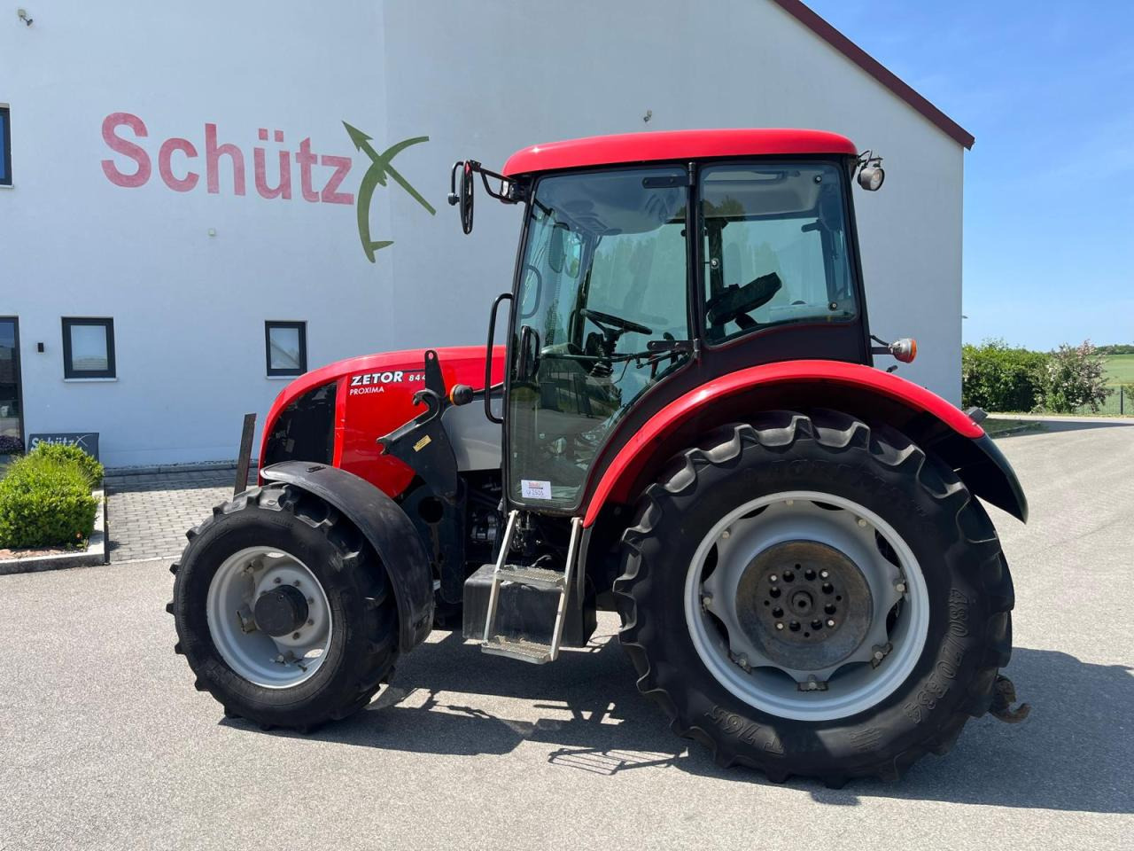 Zetor Proxima 8441, 4980Bh, Klima, - Farm tractor: picture 1 Zetor Proxima 8441, 4980Bh, Klima, - Farm tractor: picture 1