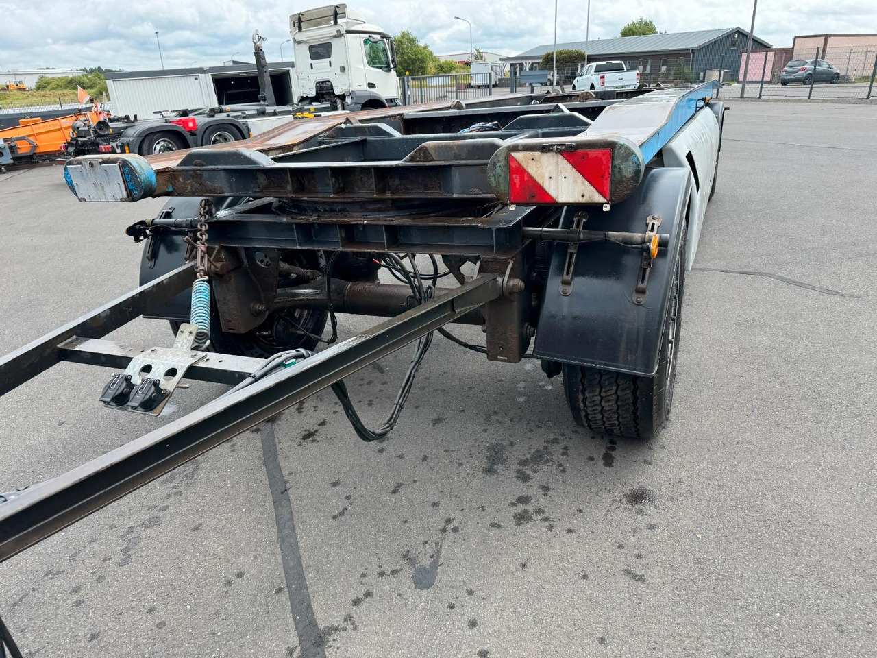 Jung CA 18 J Apollino K 4 2- Achs Abroll - Roll-off/ Skip trailer: picture 5 Jung CA 18 J Apollino K 4 2- Achs Abroll - Roll-off/ Skip trailer: picture 5