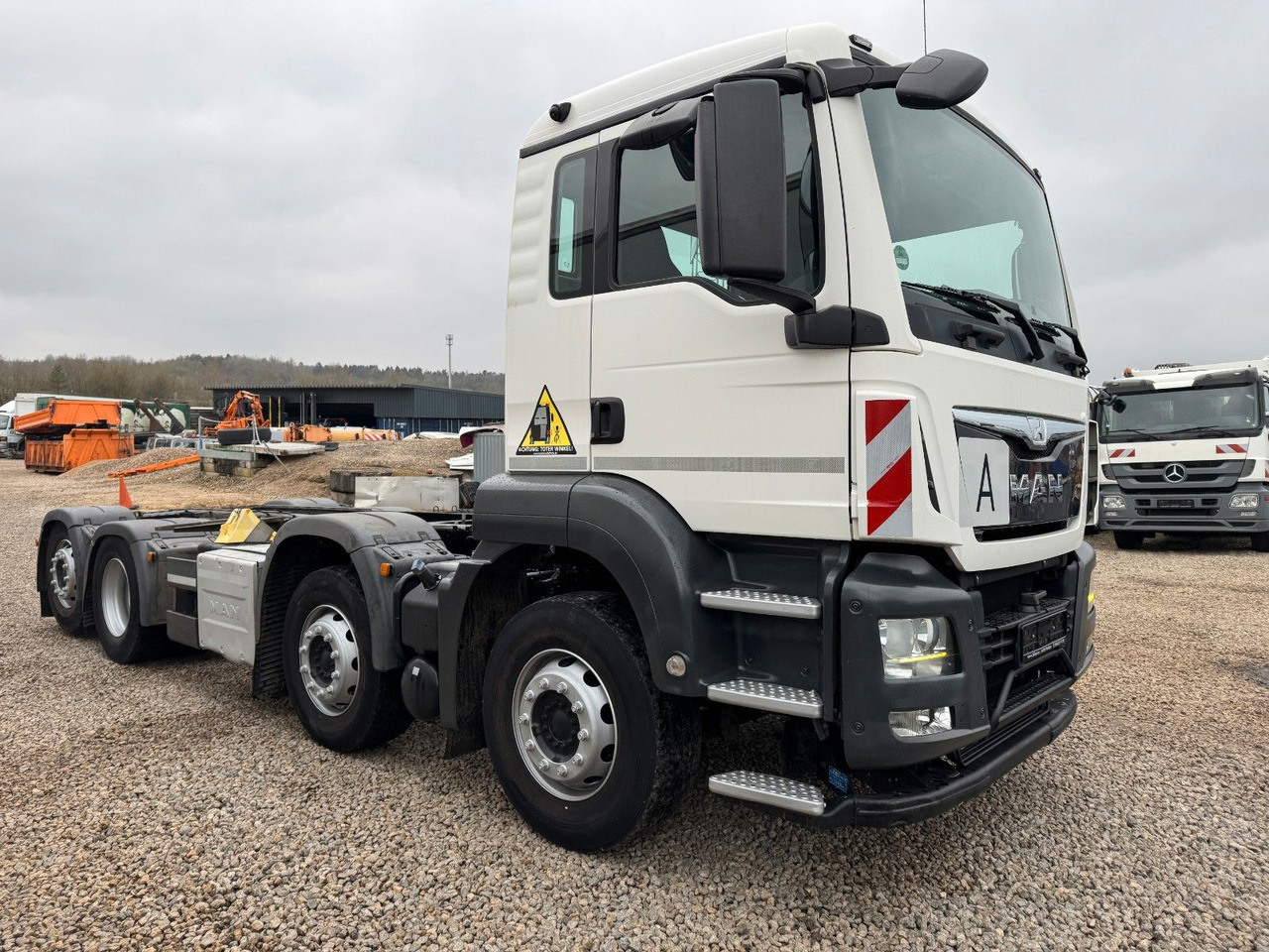 MAN 32.360 TGS 8x2 MAN 32.360 TGS 8x2 * 3 x am Lager * - Cab chassis truck: picture 2 MAN 32.360 TGS 8x2 MAN 32.360 TGS 8x2 * 3 x am Lager * - Cab chassis truck: picture 2
