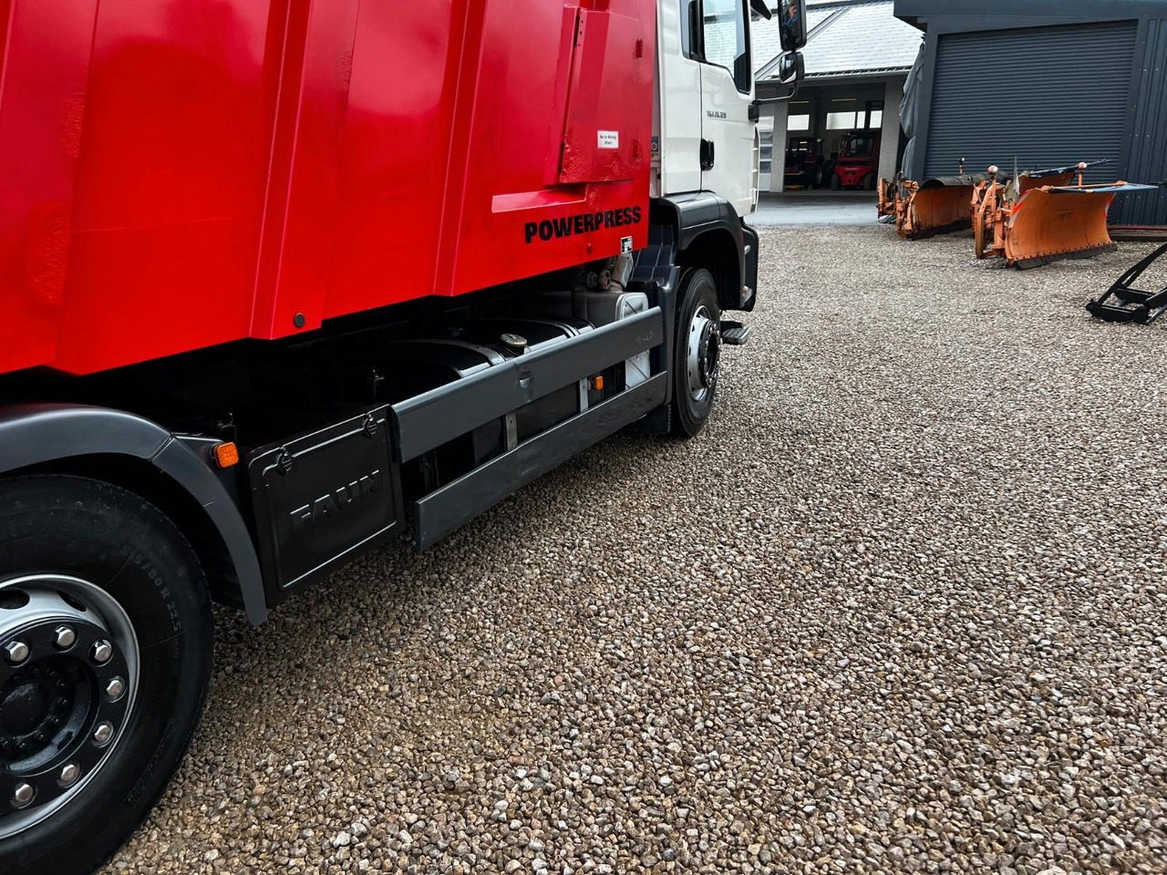 MAN TGA 26.320 6x2 Faun Powerpress - Garbage truck: picture 4 MAN TGA 26.320 6x2 Faun Powerpress - Garbage truck: picture 4