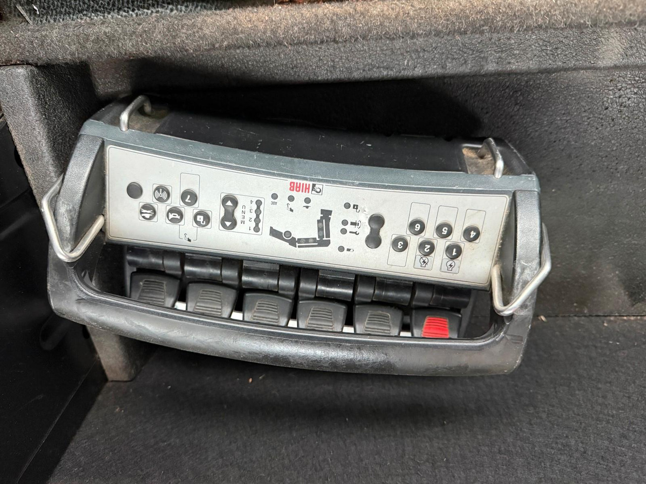 Mercedes-Benz Actros 2036 MP3 Kipper /Kran / Wechselsystem - Tipper, Crane truck: picture 5 Mercedes-Benz Actros 2036 MP3 Kipper /Kran / Wechselsystem - Tipper, Crane truck: picture 5