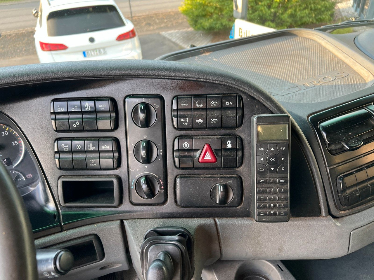 Mercedes-Benz Actros 2532 6x2 MP3 Faun Power Press 524 leasing Mercedes-Benz Actros 2532 6x2 MP3 Faun Power Press 524: picture 8