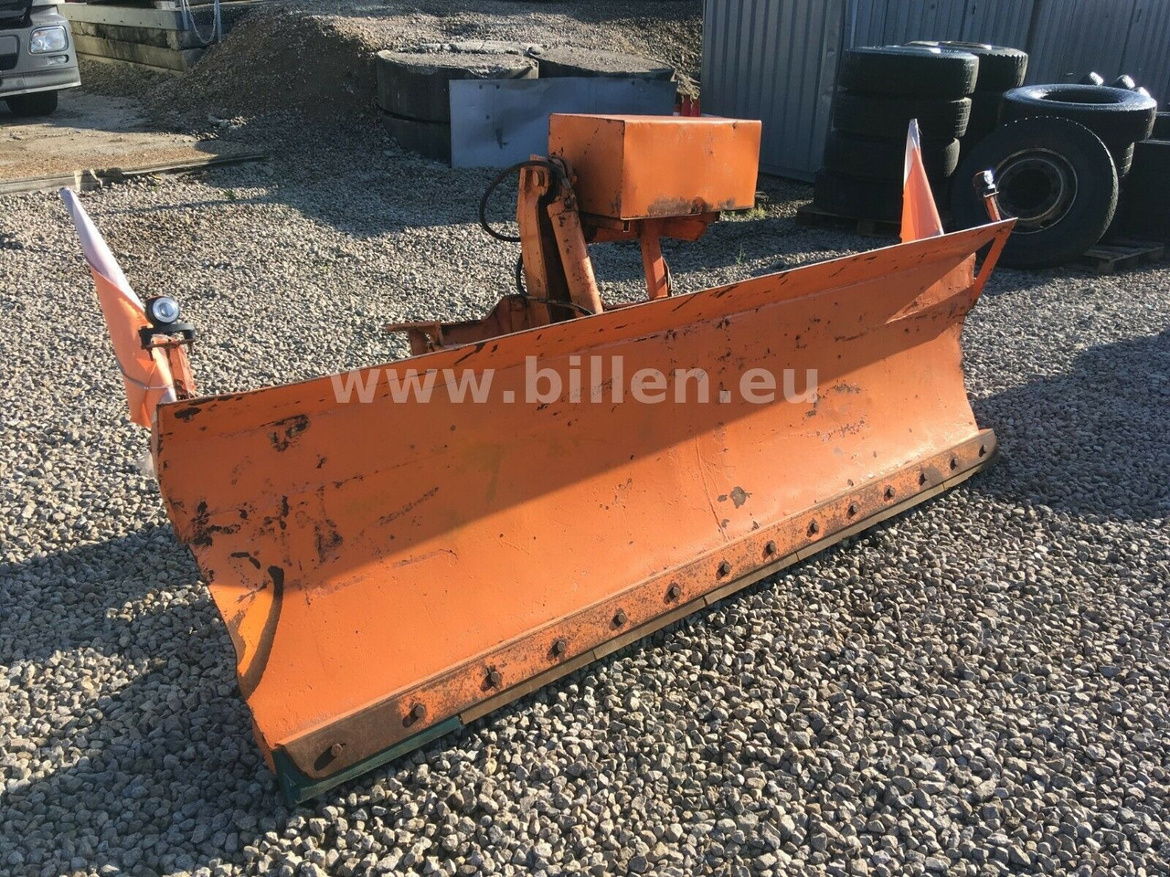 Schmidt Elektrohydraulik Schneepflug Schmidt Schmidt Elektrohydraulik Schneepflug Schmidt - Snow plough for Municipal/ Special vehicle: picture 1 Schmidt Elektrohydraulik Schneepflug Schmidt Schmidt Elektrohydraulik Schneepflug Schmidt - Snow plough for Municipal/ Special vehicle: picture 1