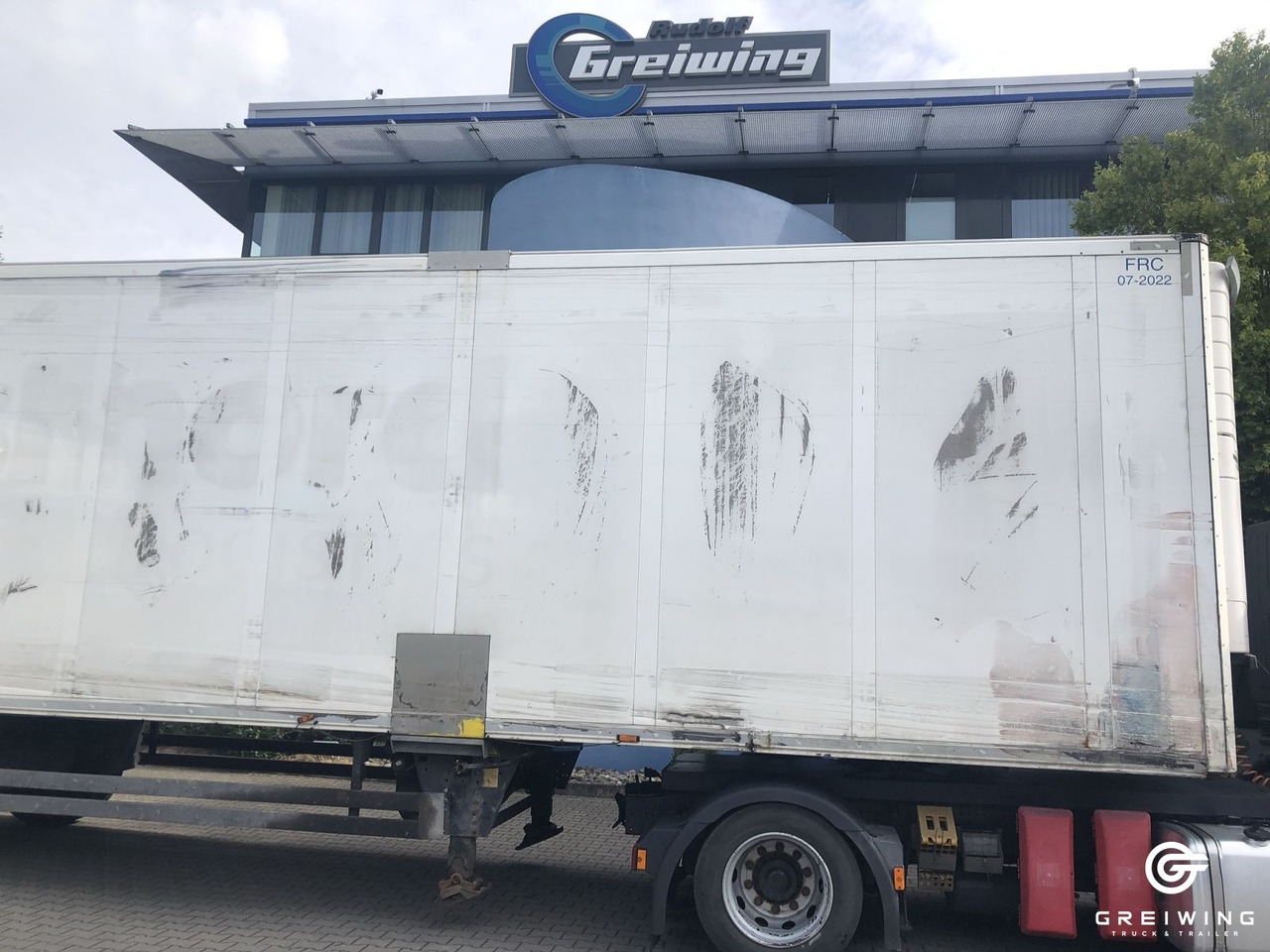 Schmitz Cargobull SKO 24/L - 13.4 FP 45 COOL Schmitz Cargobull SKO 24/L - 13.4 FP 45 COOL - Refrigerator semi-trailer: picture 2 Schmitz Cargobull SKO 24/L - 13.4 FP 45 COOL Schmitz Cargobull SKO 24/L - 13.4 FP 45 COOL - Refrigerator semi-trailer: picture 2