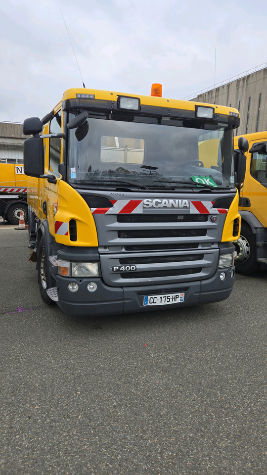Runway Sweeper Johnston-Beam Scania P400 Model Beam S14000 - Road sweeper: picture 5 Runway Sweeper Johnston-Beam Scania P400 Model Beam S14000 - Road sweeper: picture 5