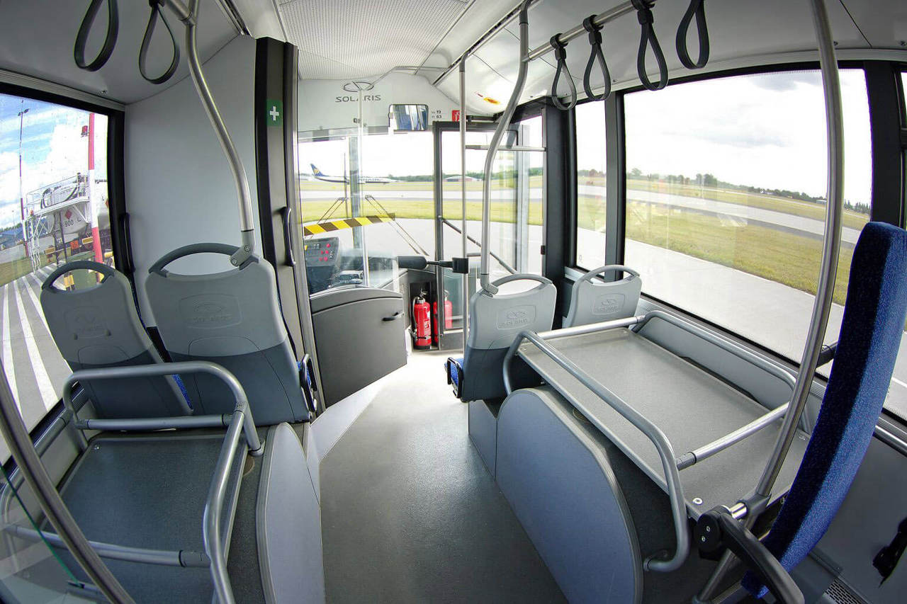 Solaris Urbino 12 - Airport bus: picture 2 Solaris Urbino 12 - Airport bus: picture 2