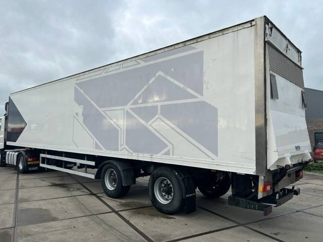 Ackermann F18 - Closed box semi-trailer: picture 3 Ackermann F18 - Closed box semi-trailer: picture 3