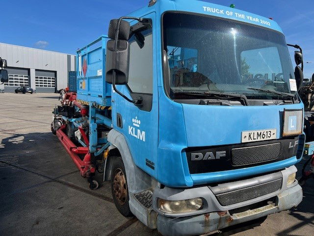 DAF LF 45 FA45.130 LF - Tanker truck: picture 2 DAF LF 45 FA45.130 LF - Tanker truck: picture 2