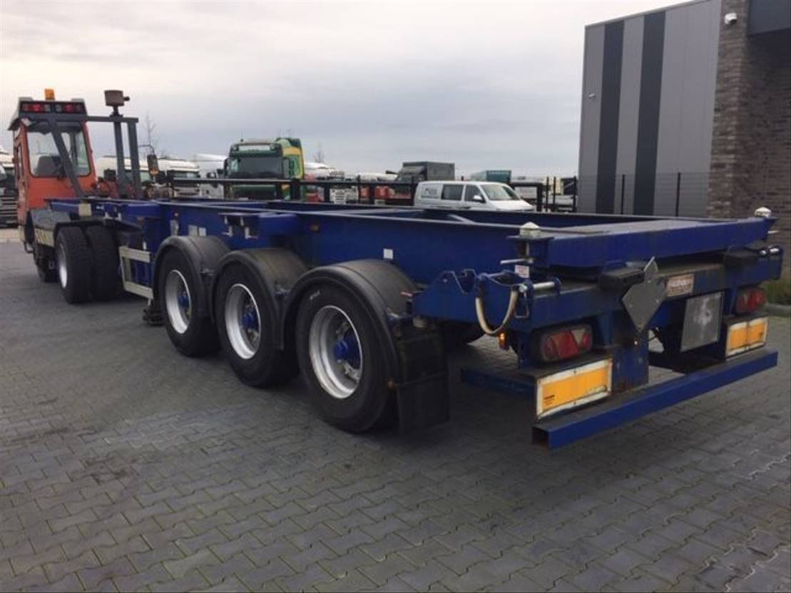 Dennison 04/DA04 - Container transporter/ Swap body semi-trailer: picture 2 Dennison 04/DA04 - Container transporter/ Swap body semi-trailer: picture 2