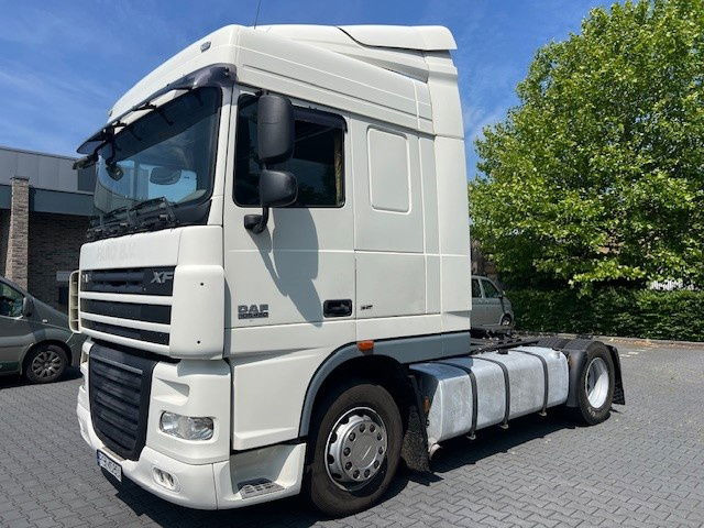 DAF XF 105.460 FT105.460 XF - Tractor unit: picture 1 DAF XF 105.460 FT105.460 XF - Tractor unit: picture 1