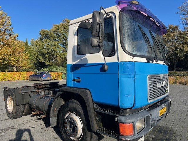 MAN 12.232 18.232 - Tractor unit: picture 2 MAN 12.232 18.232 - Tractor unit: picture 2