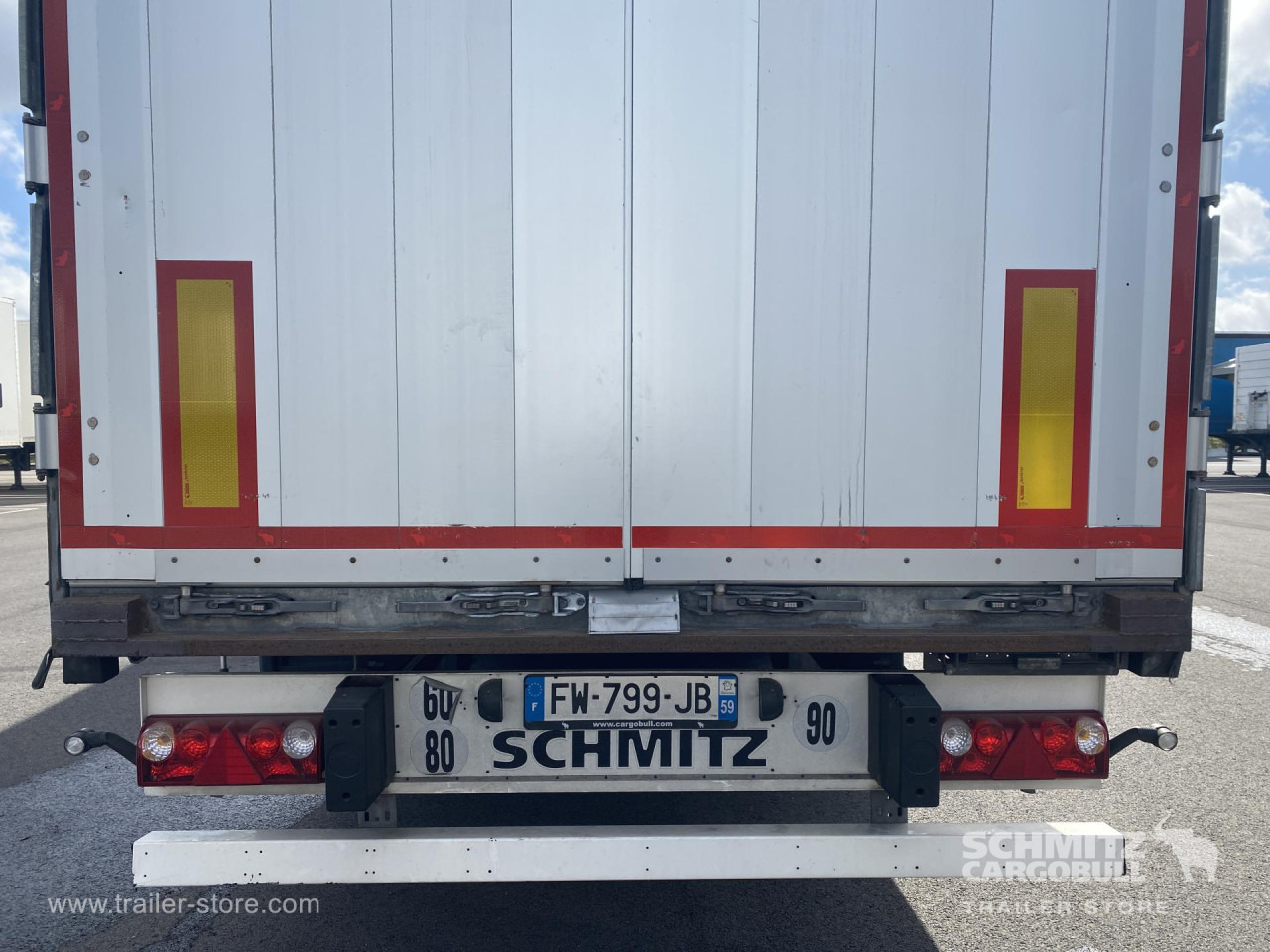SCHMITZ Curtainsider Standard - Curtainsider semi-trailer: picture 2 SCHMITZ Curtainsider Standard - Curtainsider semi-trailer: picture 2