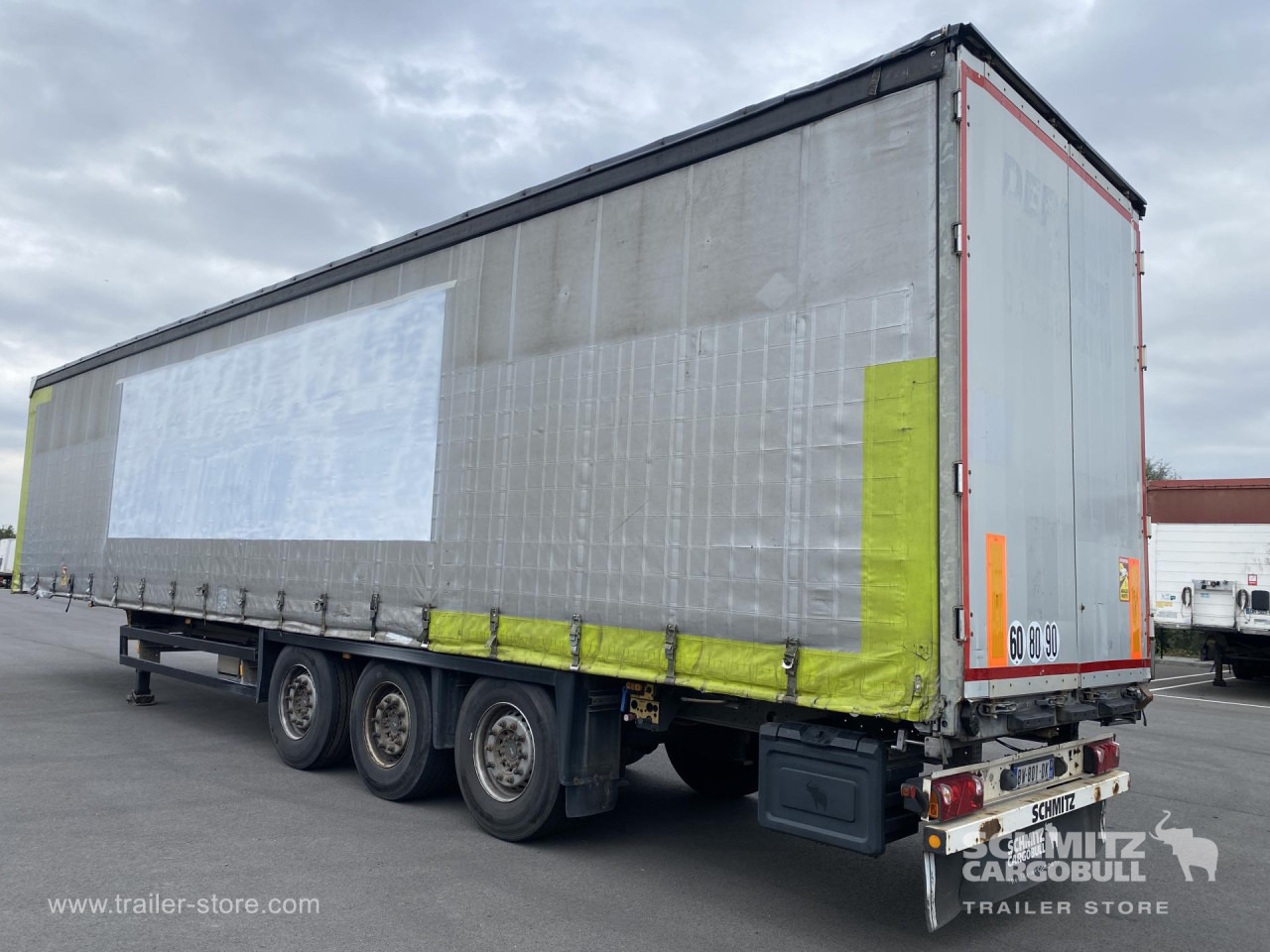 SCHMITZ Curtainsider Standard - Curtainsider semi-trailer: picture 2 SCHMITZ Curtainsider Standard - Curtainsider semi-trailer: picture 2