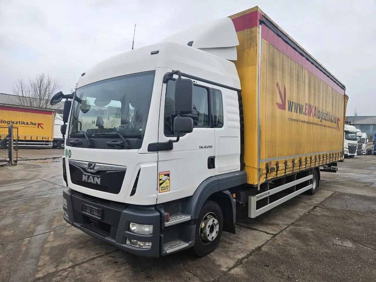 MAN TGL 12.250 4 units - Curtain side truck: picture 1 MAN TGL 12.250 4 units - Curtain side truck: picture 1