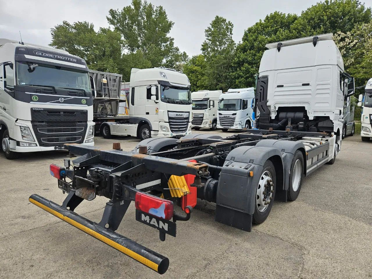 MAN TGX 26.470 XXL BDF 6x2 2 units, NAVI, Lift Axle - Container transporter/ Swap body truck: picture 4 MAN TGX 26.470 XXL BDF 6x2 2 units, NAVI, Lift Axle - Container transporter/ Swap body truck: picture 4