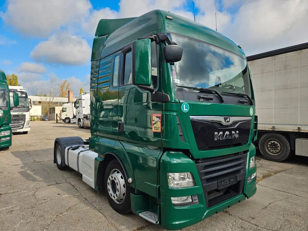 MAN TGX 18.470 XLX-Mega-Retarder-Standklima 4 units - Tractor unit: picture 2 MAN TGX 18.470 XLX-Mega-Retarder-Standklima 4 units - Tractor unit: picture 2