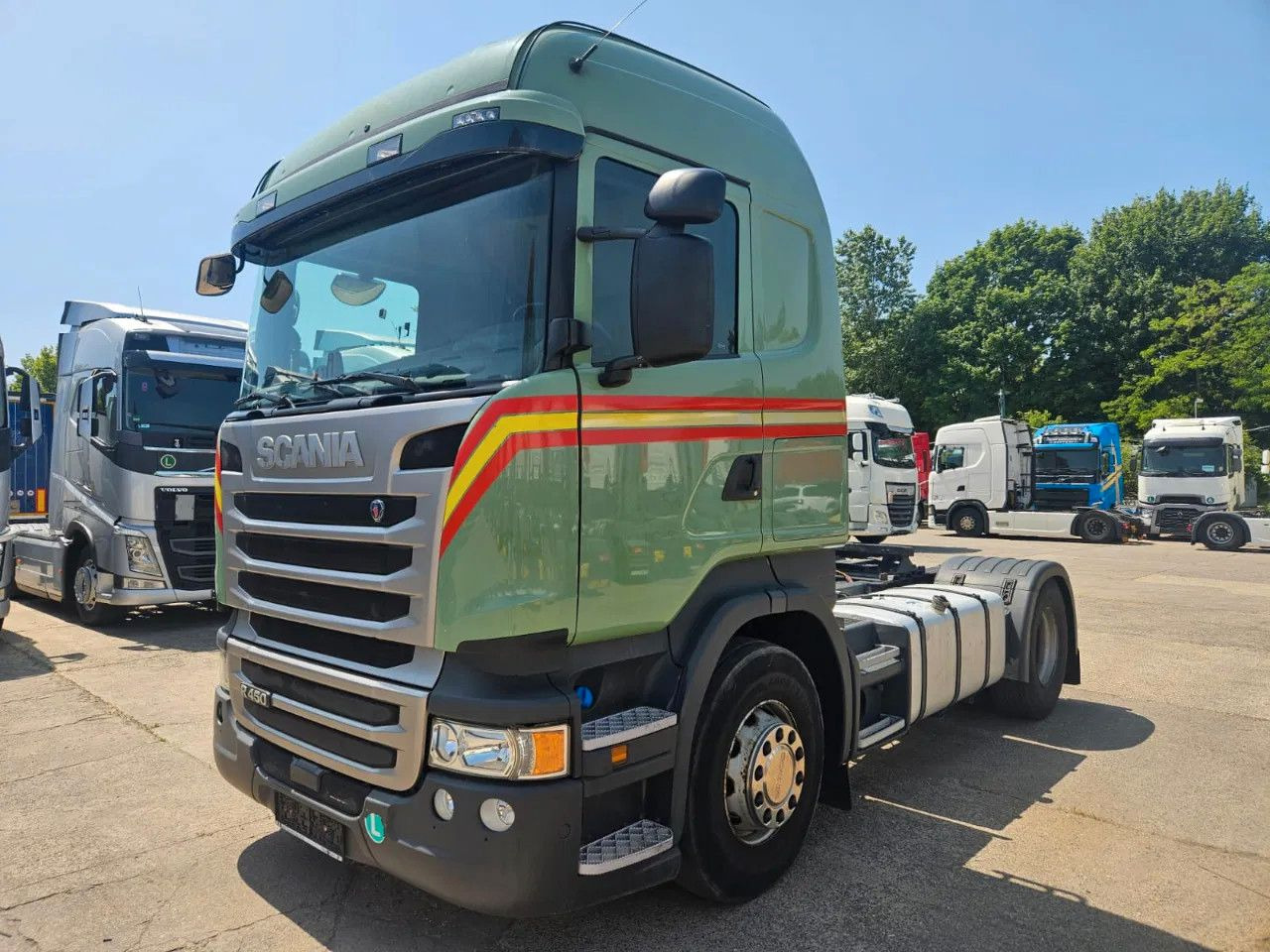 Scania R450 - Tractor unit: picture 1 Scania R450 - Tractor unit: picture 1